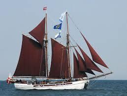 Nordlyset II - Med dansk yachtflag